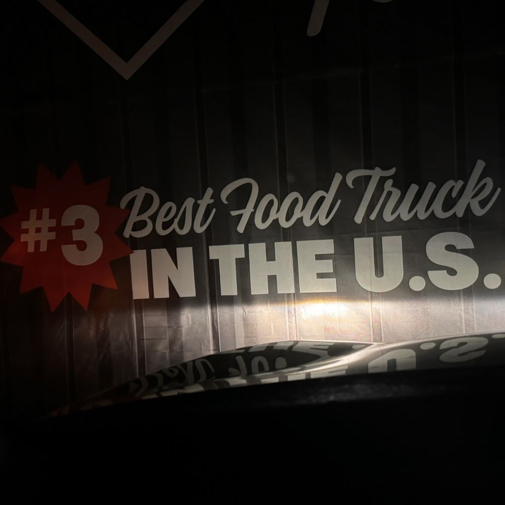 Detroit 75 Kitchen - Food Trucks Near Me - Detroit, Michigan Detroit 75 Kitchen - Food Trucks Near Me - Detroit, Michigan