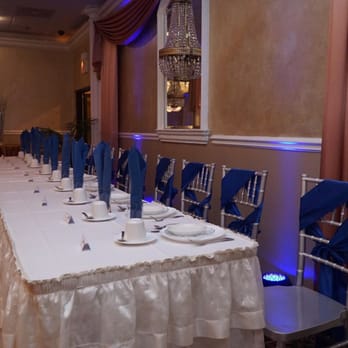 Lone Tree Manor Banquet Hall & Catering - Head table for 10! - Caterers Near Me - Niles, Illinois