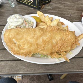London Bridge Pub - Fish & chips - British Near Me - Monterey, California London Bridge Pub - Fish & chips - British Near Me - Monterey, California