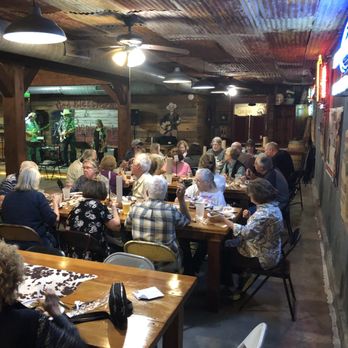 Old 300 BBQ - Barbeque Near Me - Blanco, Texas Old 300 BBQ - Barbeque Near Me - Blanco, Texas
