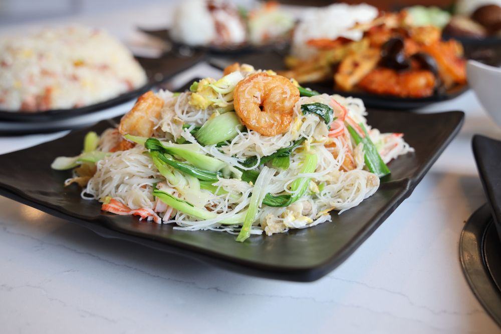 YIDING HOT POT Updated October 2024 81 Photos & 64 Reviews 10610