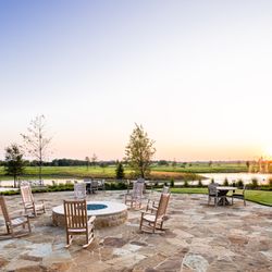 Sandbrock Ranch - Fire pit at Carriage House