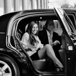 Newark Airport Limo Service - Offer meet and greet services to ensure that your arrival is as smooth as possible. You can trust us to track your flight and adjust the pi