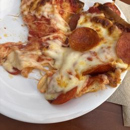 Pizza falls apart barley touch it