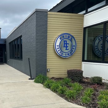 Blue Ember Smokehouse - Barbeque Near Me - Fort Smith, Arkansas