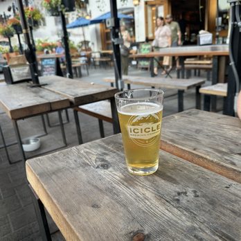 Icicle Brewing - Beer - Brewpubs Near Me - Leavenworth, Washington