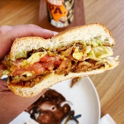 Taqueria La Venganza - Torta de chile rojo