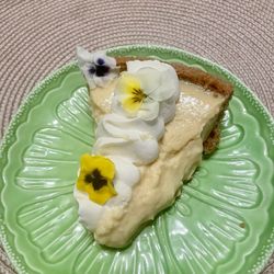 Skylar Bryce Bakery - Lemon pie