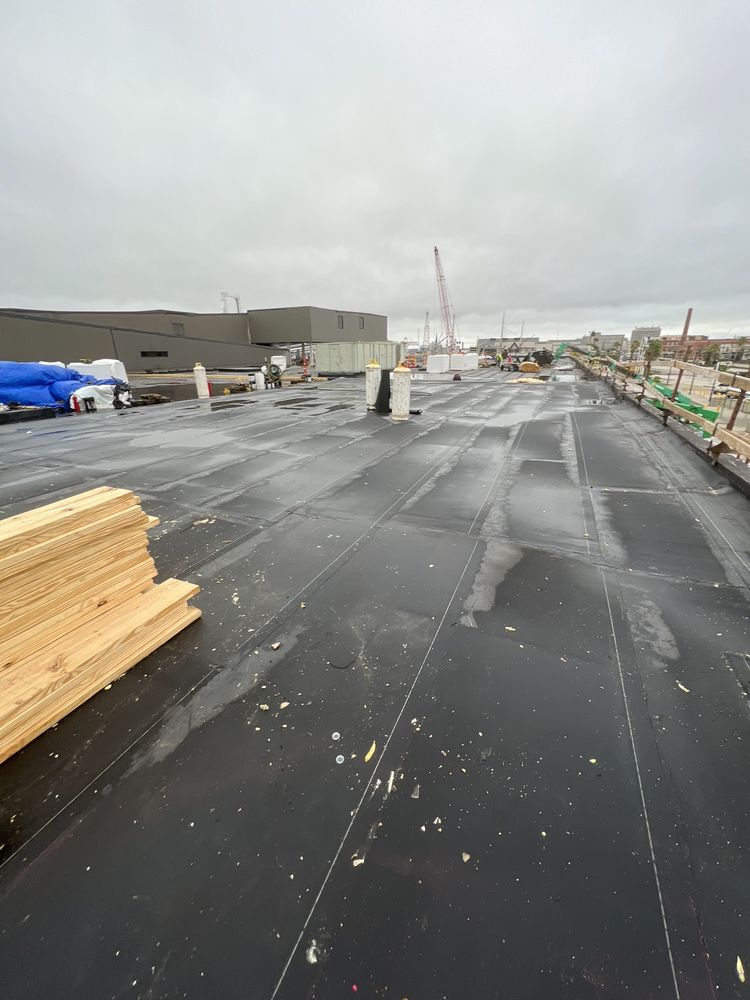Slide of Manzano Construction and Roofing