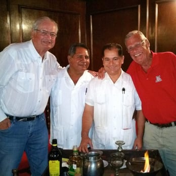 Casa Loma - Louis and Tachio...2 of the best waiters in all of Mazatlan!! - International Near Me - Mazatlán, SIN Casa Loma - Louis and Tachio...2 of the best waiters in all of Mazatlan!! - International Near Me - Mazatlán, SIN