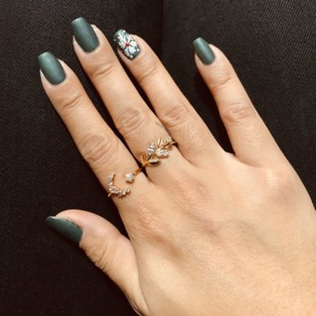 Valley Nails - Matte emerald design by Stephany - Nail Salons Near Me - San Diego, California Valley Nails - Matte emerald design by Stephany - Nail Salons Near Me - San Diego, California