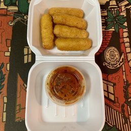 Mozzarella Sticks - nice, soggy breading