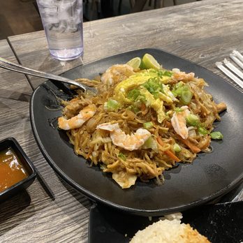 Mang Felix Kitchen Rainbow - Filipino Near Me - Las Vegas, Nevada Mang Felix Kitchen Rainbow - Filipino Near Me - Las Vegas, Nevada