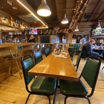 Boone's Prime Time Pub - Front Bar Area - Burgers Near Me - Suttons Bay, Michigan