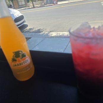 Fish Guts - Manderian Jarritos & Hibiscus Sweet Tea - Seafood Near Me - San Diego, California