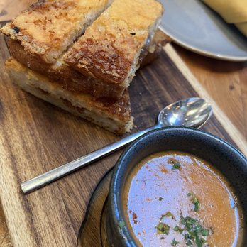 GRANVILLE - Grilled Cheese Dipper - New American Near Me - Pasadena, California