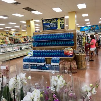 Trader Joe's - Grocery Near Me - Jacksonville, Florida