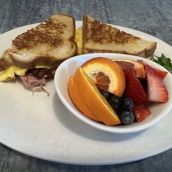 Hot Off The Griddle - Breakfast & Brunch Near Me - Sacramento, California Hot Off The Griddle - Breakfast & Brunch Near Me - Sacramento, California