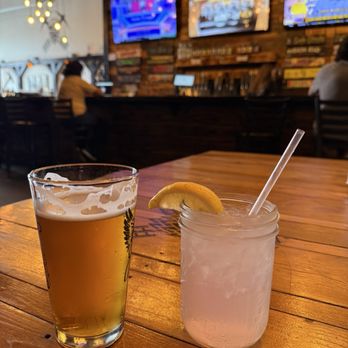 Rockpit Brewing & Distilling - Breweries Near Me - Orlando, Florida Rockpit Brewing & Distilling - Breweries Near Me - Orlando, Florida