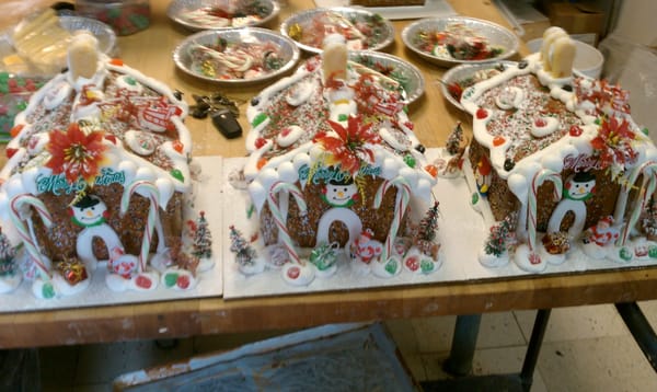 Villa D'oro Italian Deli and Bakery by null