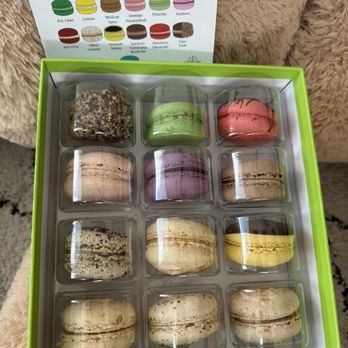 Marche de Macarons - Macarons Near Me - Savannah, Georgia