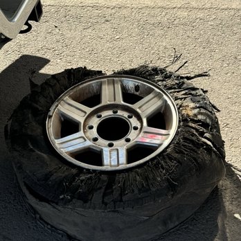 101 Towing and Recovery - Blown out tire - Towing Near Me - Phoenix, Arizona 101 Towing and Recovery - Blown out tire - Towing Near Me - Phoenix, Arizona