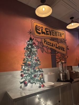 Eleventh Street Pizza – Dadeland by null