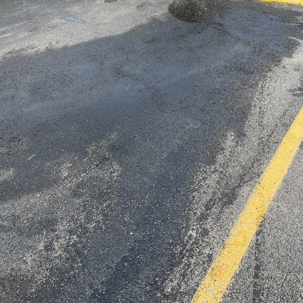 Bob Johnson Nissan - Parking space of oil leak after id left and returned. - Car Dealers Near Me - Rochester, New York Bob Johnson Nissan - Parking space of oil leak after id left and returned. - Car Dealers Near Me - Rochester, New York