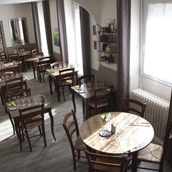 Le Chatel - Nous vous invitons à déguster les spécialités de notre région, à notre table !