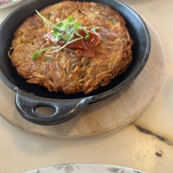 LITTLE HEN - Updated February 2025 - 1397 Photos & 721 Reviews - 4579 ...