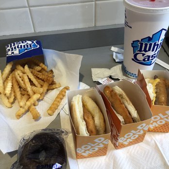 White Castle - Chicken slider and cheese burger slider, fries, fruit punch soda and chocolate doughnut. Sooooo good and good prices too. - Fast Food Near Me - Las Vegas, Nevada White Castle - Chicken slider and cheese burger slider, fries, fruit punch soda and chocolate doughnut. Sooooo good and good prices too. - Fast Food Near Me - Las Vegas, Nevada