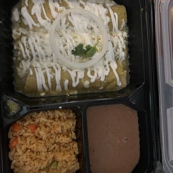 La Fogata Mexican Cuisine - Enchiladas Verdes - Mexican Near Me - San Antonio, Texas La Fogata Mexican Cuisine - Enchiladas Verdes - Mexican Near Me - San Antonio, Texas
