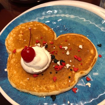 Chef Mickey's - American Near Me - Lake Buena Vista, Florida