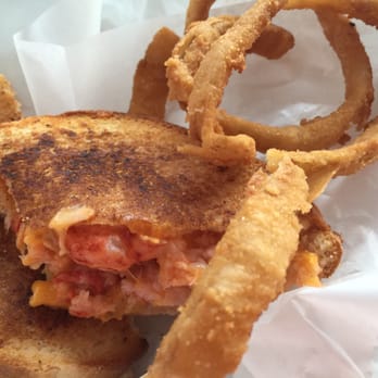 Stowe's Seafood - Seafood Near Me - West Haven, Connecticut