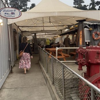 Sea Pal Cove - Covered, and heated... - Fish & Chips Near Me - Fort Bragg, California