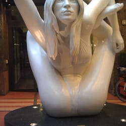 Sphinx - Kate Moss
