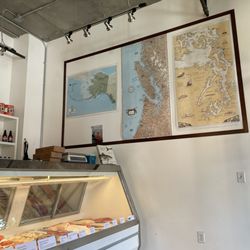 East Anchor Seafood - Store ambiance