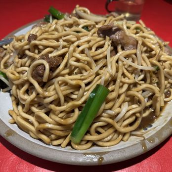 Chinese Palace Dim Sum - Beef lo mein - Dim Sum Near Me - Denver, Colorado