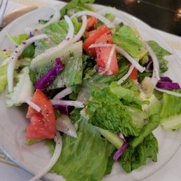 A beautiful salad to get started. A beautiful salad to get started.