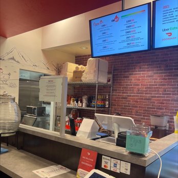 Crazy D’s Hot Chicken - Order area - Chicken Shop Near Me - Reno, Nevada Crazy D’s Hot Chicken - Order area - Chicken Shop Near Me - Reno, Nevada