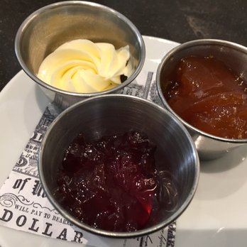Counting House - Trio of preserves and butter - Cocktail Bars Near Me - Durham, North Carolina