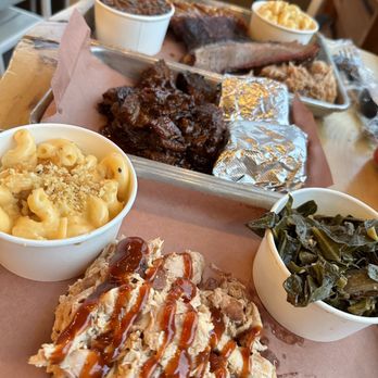 Woodpile BBQ Shack - 1/2 lb. Pulled Chicken with Shack BBQ sauce, Mac and cheese, collard greens. Rib tips. Pit Master Platter. - Barbeque Near Me - Clawson, Michigan Woodpile BBQ Shack - 1/2 lb. Pulled Chicken with Shack BBQ sauce, Mac and cheese, collard greens. Rib tips. Pit Master Platter. - Barbeque Near Me - Clawson, Michigan