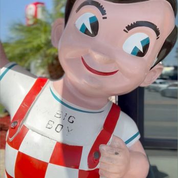 Bob's Big Boy - Bob's Big Boy - Diners Near Me - Northridge, California Bob's Big Boy - Bob's Big Boy - Diners Near Me - Northridge, California