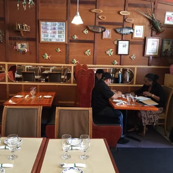 Barn Thai Restaurant - Thai Near Me - Sunnyvale, California