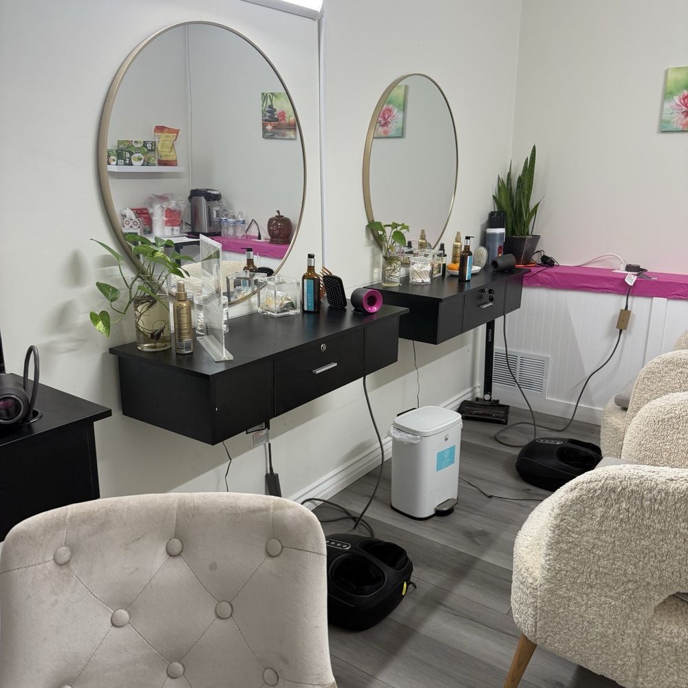Blow dry area Blow dry area
