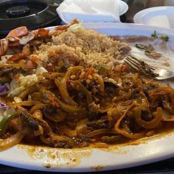 Mariscos Los Arcos - Fajita with mushrooms! - Mexican Near Me - Van Nuys, California