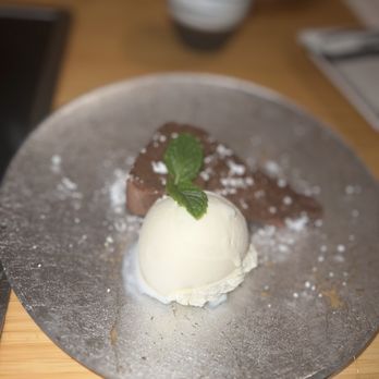 Tensho - Chocolate cake - Japanese Near Me - Los Angeles, California Tensho - Chocolate cake - Japanese Near Me - Los Angeles, California