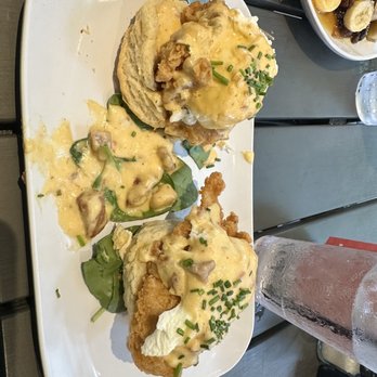 Ruby Slipper Decatur - Eggs Benedict with fried chicken - Breakfast & Brunch Near Me - New Orleans, Louisiana Ruby Slipper Decatur - Eggs Benedict with fried chicken - Breakfast & Brunch Near Me - New Orleans, Louisiana