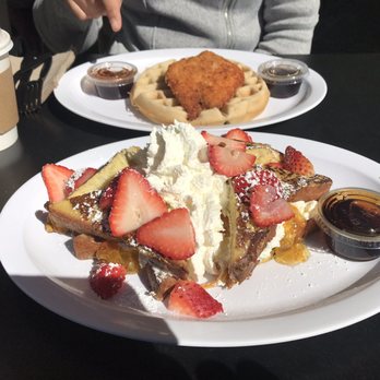 Wild Oak Cafe - Cafes Near Me - Glendale, California