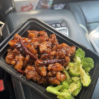 Tso Chinese Takeout & Delivery - General Tso Chicken extra spicy - Chinese Near Me - Austin, Texas Tso Chinese Takeout & Delivery - General Tso Chicken extra spicy - Chinese Near Me - Austin, Texas